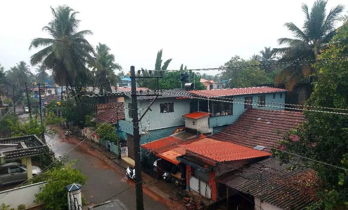 ಉಡುಪಿ ಜಿಲ್ಲೆಯಾದ್ಯಂತ ಗುಡುಗು ಸಹಿತ ಭಾರಿ ಮಳೆ: ಹಲವೆಡೆ ವಿದ್ಯುತ್ ವ್ಯತ್ಯಯ