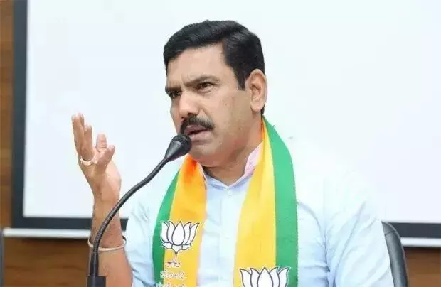 ಭಾಷೆ, ಜಾತಿ ವಿಚಾರದಲ್ಲಿ ಸಮಾಜದ ಸ್ವಾಸ್ಥ್ಯ ಕೆಡಿಸುತ್ತಿರುವ ಆರೋಪ: ಬಿ.ವೈ. ವಿಜಯೇಂದ್ರ ವಿರುದ್ಧ ಎಫ್ಐಆರ್ ದಾಖಲು ಭಾಷೆ, ಜಾತಿ ವಿಚಾರದಲ್ಲಿ ಸಮಾಜದ ಸ್ವಾಸ್ಥ್ಯ ಕೆಡಿಸುತ್ತಿರುವ ಆರೋಪ: ಬಿ.ವೈ. ವಿಜಯೇಂದ್ರ ವಿರುದ್ಧ ಎಫ್ಐಆರ್ ದಾಖಲು