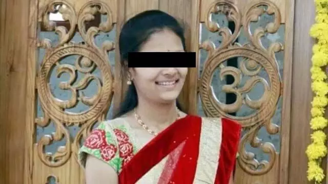 ನೇಹಾ ಹತ್ಯೆ ಪ್ರಕರಣವನ್ನು ರಾಜಕೀಯ ಅಸ್ತ್ರ ಮಾಡಿಕೊಳ್ಳಬೇಡಿ: ಮಠಾಧೀಶರ ಆಗ್ರಹ