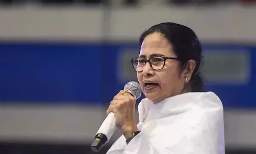 ಬಿಜೆಪಿ ಅನುಕೂಲಕ್ಕೆಂದೇ ಏಳು ಹಂತದ ಮತದಾನ : ಚುನಾವಣಾ ಆಯೋಗದ ವಿರುದ್ಧ ಮಮತಾ ಬ್ಯಾನರ್ಜಿ ಆರೋಪ