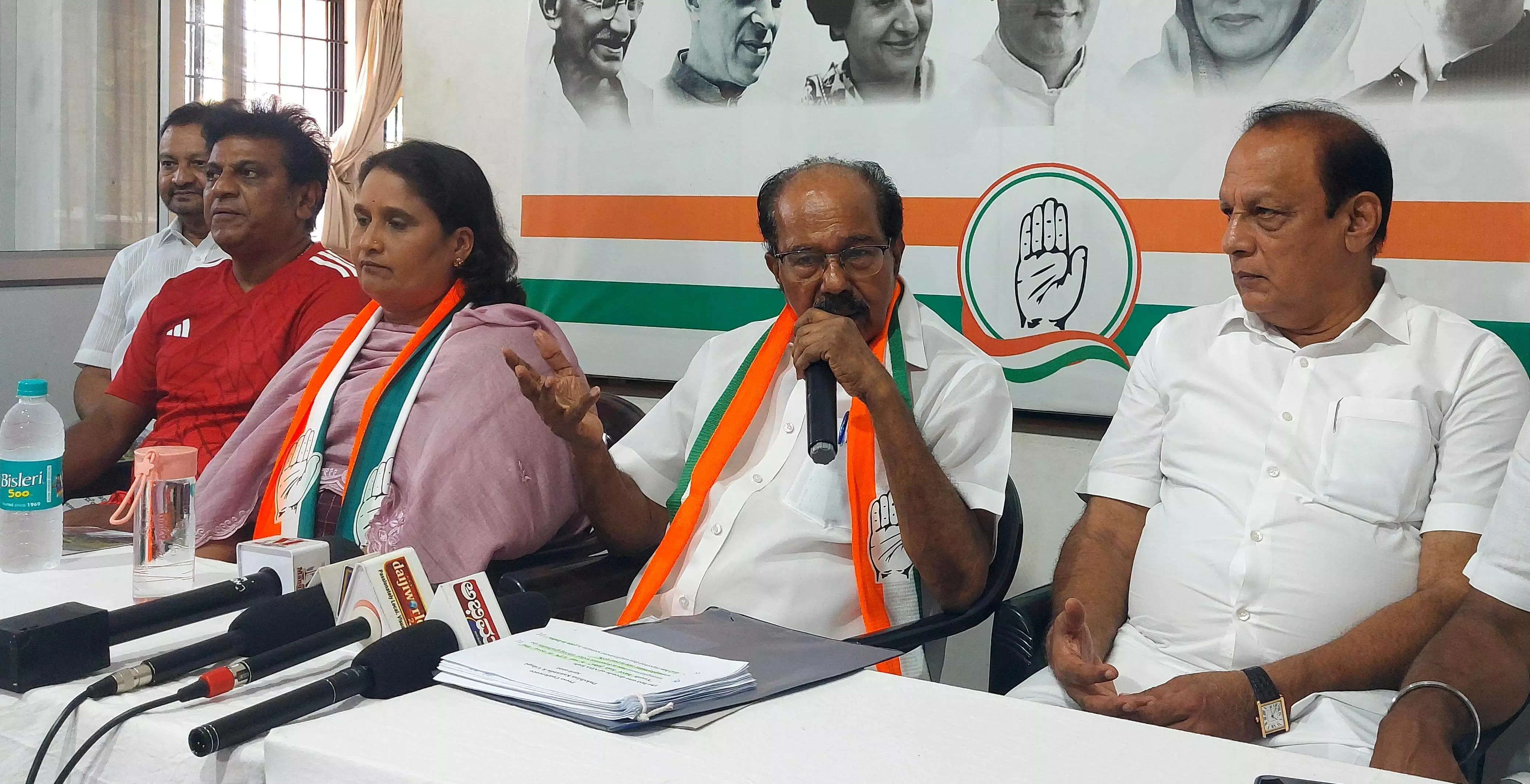 ಶಾಂತಿ ಕಾಪಾಡಬೇಕಾದ ಪ್ರಧಾನಿಯಿಂದ ಜನಾಂಗೀಯ ದ್ವೇಷದ ಹೇಳಿಕೆ ಅಪಾಯಕಾರಿ: ವೀರಪ್ಪ ಮೊಯ್ಲಿ