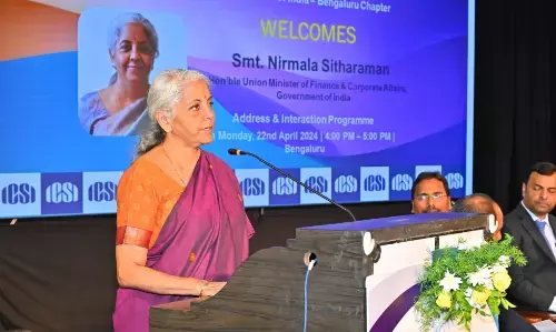 ಆರ್ಥಿಕ ಕುಸಿತದ ಪ್ರಪಾತದ ಅಂಚಿನಿಂದ ಭಾರತವನ್ನು ಮೇಲೆತ್ತಿದವರು ಪ್ರಧಾನಿ ಮೋದಿ : ನಿರ್ಮಲಾ ಸೀತಾರಾಮನ್