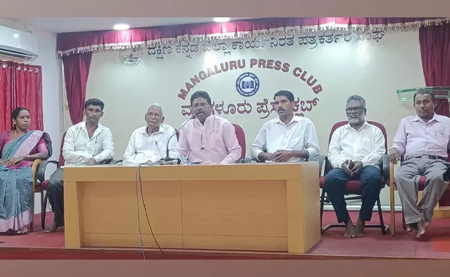 ಪ್ರಧಾನಿ ಮೋದಿ ಹೇಳಿಕೆ ಸಂವಿಧಾನ ವಿರೋಧಿ: ದಲಿತ ಸಂಘಟನೆಗಳಿಂದ ವಿರೋಧ ಪ್ರಧಾನಿ ಮೋದಿ ಹೇಳಿಕೆ ಸಂವಿಧಾನ ವಿರೋಧಿ: ದಲಿತ ಸಂಘಟನೆಗಳಿಂದ ವಿರೋಧ