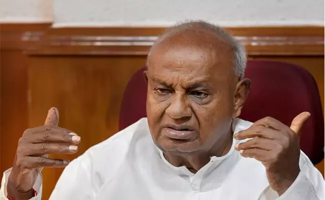 ಕರ್ನಾಟಕದಲ್ಲಿ ಮುಸ್ಲಿಮರಿಗೆ ಮೀಸಲಾತಿ ಜಾರಿಗೊಳಿಸಿದ್ದು ದೇವೇಗೌಡ ಸರಕಾರ ಕರ್ನಾಟಕದಲ್ಲಿ ಮುಸ್ಲಿಮರಿಗೆ ಮೀಸಲಾತಿ ಜಾರಿಗೊಳಿಸಿದ್ದು ದೇವೇಗೌಡ ಸರಕಾರ