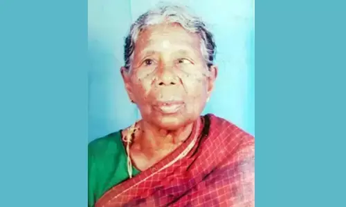 ಹುಣಸೂರು: ಮತ ಚಲಾಯಿಸಿ ಹೊರಬರುತ್ತಿದ್ದಂತೆ ಮೃತಪಟ್ಟ ವೃದ್ಧೆ