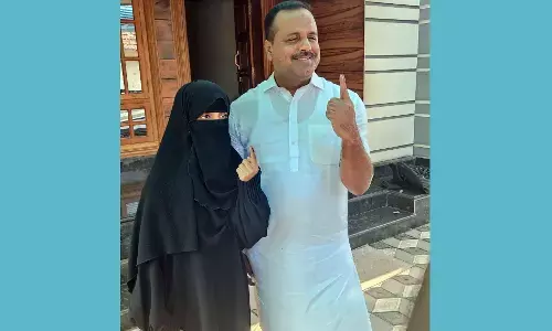 ಬೋಳಿಯಾರ್: ವಿಧಾನಸಭಾಧ್ಯಕ್ಷ ಯು.ಟಿ.ಖಾದರ್ ಮತ ಚಲಾವಣೆ