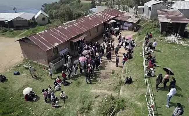 ಮಣಿಪುರ: ಬಾಂಬ್‌ ದಾಳಿಯಲ್ಲಿ ಇಬ್ಬರು ಸಿಆರ್‌ಪಿಎಫ್‌ ಸಿಬ್ಬಂದಿ ಮೃತ್ಯು