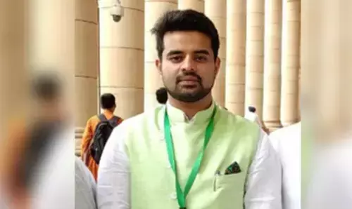 ‍ಅಶ್ಲೀಲ ವಿಡಿಯೋ ಪ್ರಕರಣ |  ಜೆಡಿಎಸ್ ನಿಂದ ಪ್ರಜ್ವಲ್ ರೇವಣ್ಣ ಉಚ್ಚಾಟನೆ ಸಾಧ್ಯತೆ