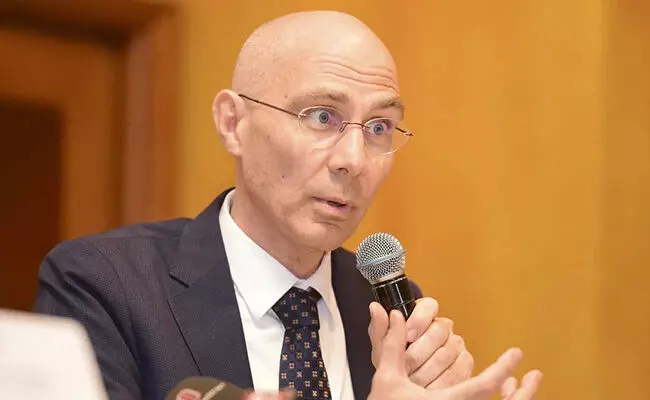 ಅಮೆರಿಕ ವಿವಿ ಪ್ರತಿಭಟನಾಕಾರರ ವಿರುದ್ಧ ಅಸಮಾನ ಬಲಪ್ರಯೋಗ | ವಿಶ್ವಸಂಸ್ಥೆಯ ಮಾನವ ಹಕ್ಕುಗಳ ಮುಖ್ಯಸ್ಥರ ಕಳವಳ