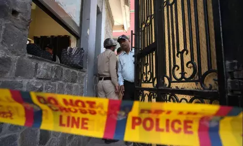 ರಾಷ್ಟ್ರ ರಾಜಧಾನಿಯಲ್ಲಿ ಹುಸಿ ಬಾಂಬ್‌ ಬೆದರಿಕೆ: ಅನಗತ್ಯ ಆತಂಕ ಬೇಡ ಎಂದ ಗೃಹ ಸಚಿವಾಲಯ