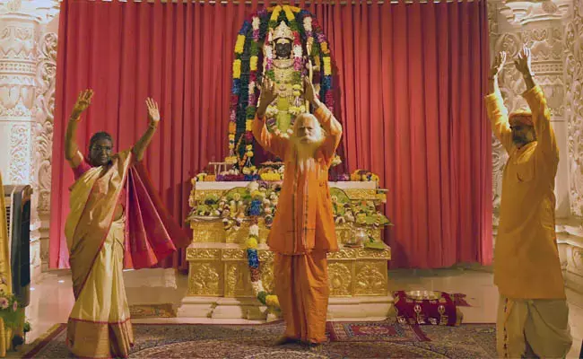 ರಾಹುಲ್ ಆರೋಪ ನಿರಾಕರಿಸಿದ ಬೆನ್ನಲ್ಲೇ ಅಯೋಧ್ಯೆಗೆ ಭೇಟಿ ನೀಡಿದ ರಾಷ್ಟ್ರಪತಿ