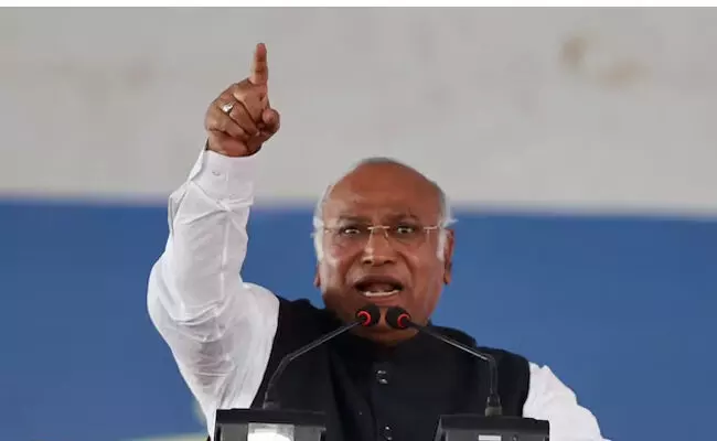 ಮಣಿಪುರದಲ್ಲಿ ಜೀವ ಕಳೆದುಕೊಂಡವರ ಬಗ್ಗೆ ಮೋದಿ ಸರಕಾರಕ್ಕೆ ಸಹಾನುಭೂತಿಯಿಲ್ಲ ಎಂಬುದೀಗ ಜನರಿಗೆ ತಿಳಿದಿದೆ: ಮಲ್ಲಿಕಾರ್ಜುನ ಖರ್ಗೆ