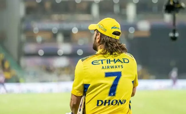 ಐಪಿಎಲ್ ನಲ್ಲಿ 150 ಕ್ಯಾಚ್‌ ಗಳನ್ನು ಪಡೆದ ಮೊದಲ ಆಟಗಾರ ಧೋನಿ