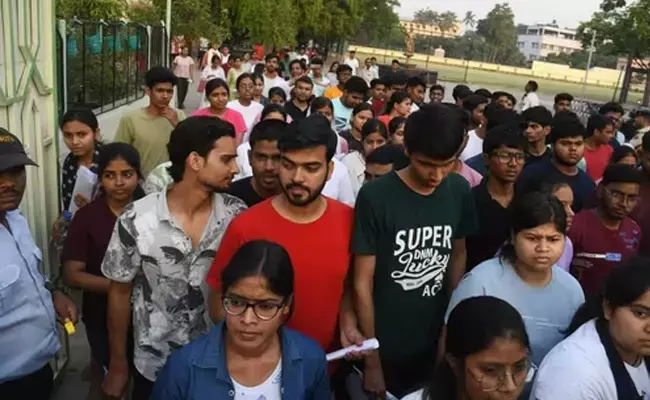 ನೀಟ್-ಯುಜಿ ಪ್ರಶ್ನೆಪತ್ರಿಕೆ ಸೋರಿಕೆಯಾಗಿಲ್ಲ: ಎನ್ ಟಿ ಎ ಸ್ಪಷ್ಟನೆ