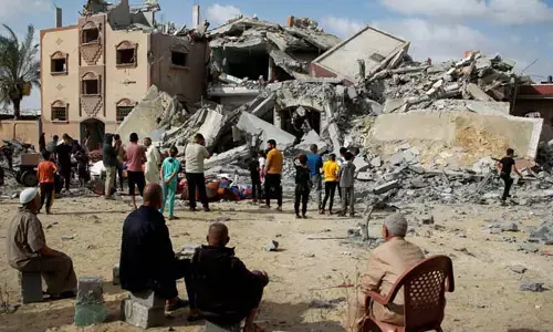 ರಫಾದ ಮೇಲೆ ಇಸ್ರೇಲ್ ವೈಮಾನಿಕ ದಾಳಿ : ವರದಿ