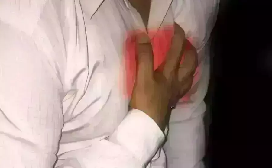 ರಾಜ್ಯದಲ್ಲಿ 2ನೇ ಹಂತದ ಮತದಾನ: ಚುನಾವಣಾ ಕರ್ತವ್ಯದಲ್ಲಿದ್ದ ಇಬ್ಬರು ಸರಕಾರಿ ನೌಕರರು ಹೃದಯಾಘಾತದಿಂದ ಮೃತ್ಯು ರಾಜ್ಯದಲ್ಲಿ 2ನೇ ಹಂತದ ಮತದಾನ: ಚುನಾವಣಾ ಕರ್ತವ್ಯದಲ್ಲಿದ್ದ ಇಬ್ಬರು ಸರಕಾರಿ ನೌಕರರು ಹೃದಯಾಘಾತದಿಂದ ಮೃತ್ಯು