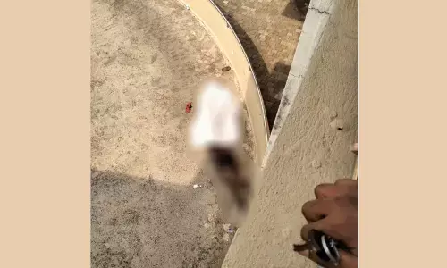 ಬಿ.ಸಿ.ರೋಡ್: ಸಭಾಂಗಣದ ಆವರಣದಲ್ಲಿ ವ್ಯಕ್ತಿಯ ಮೃತದೇಹ ಪತ್ತೆ