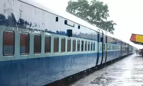 ಏರುತ್ತಿರುವ ತಾಪಮಾನ: ಎಸಿ ಲೋಕಲ್‌ ರೈಲುಗಳಿಗೆ ಹೆಚ್ಚಿದ ಬೇಡಿಕೆ