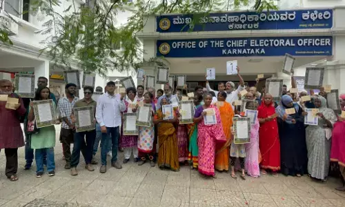 ಚುನಾವಣಾ ಆಯೋಗದ ನಿಷ್ಕ್ರಿಯತೆ ವಿರುದ್ಧ ಅಂಚೆ ಪತ್ರ ಅಭಿಯಾನ