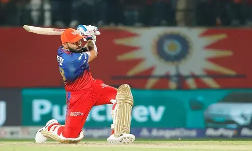 ಒಂದೇ ಐಪಿಎಲ್ ತಂಡದ ಪರ 250 ಪಂದ್ಯ ಆಡಿದ ಮೊದಲ ಆಟಗಾರ ವಿರಾಟ್ ಕೊಹ್ಲಿ