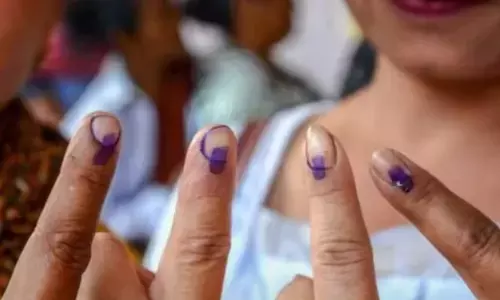 ಮತಕ್ಕಾಗಿ ಹಣ ಆಗ್ರಹಿಸಿ ಆಂಧ್ರದಲ್ಲಿ ಪ್ರತಿಭಟನೆ!