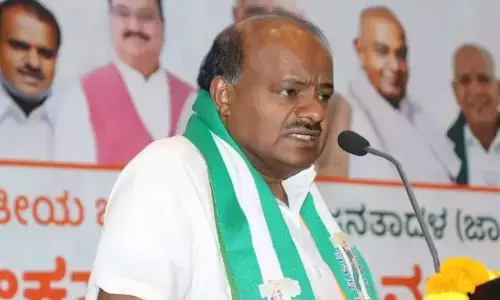 ರೈತರ  ಕಣ್ಣೀರು ಒರೆಸಬೇಕಿದ್ದ ರಾಜ್ಯ ಸರಕಾರ ಕೈಕಟ್ಟಿ ಕೂತಿದೆ : ಎಚ್‌.ಡಿ.ಕುಮಾರಸ್ವಾಮಿ