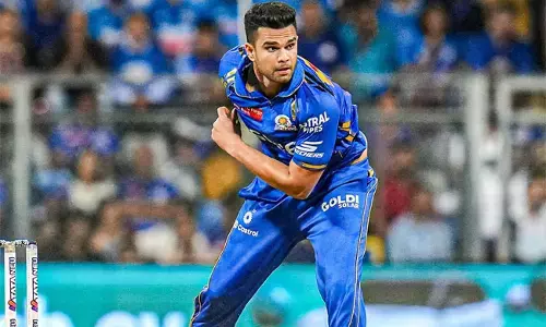 ಈ ವರ್ಷದ ಐಪಿಎಲ್ ನಲ್ಲಿ ಮೊದಲ ಪಂದ್ಯ ಆಡಿದ ಅರ್ಜುನ್ ತೆಂಡುಲ್ಕರ್