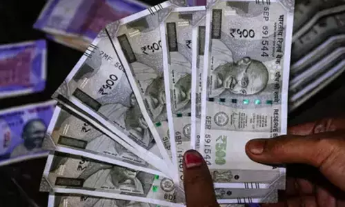 ಯುಪಿಐ ಯಶಸ್ವಿಯಾಗಿದ್ದರೂ ಈಗಲೂ ಹೆಚ್ಚುತ್ತಿರುವ ನಗದು ವಹಿವಾಟುಗಳು: ವರದಿ