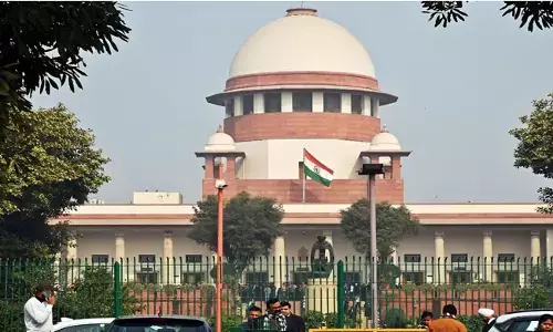 ಆ್ಯಸಿಡ್ ದಾಳಿ ಸಂತ್ರಸ್ತರಿಗೆ ಪರ್ಯಾಯ ಡಿಜಿಟಲ್ ಕೆವೈಸಿ ಪ್ರಕ್ರಿಯೆ ಕೋರಿ ಅರ್ಜಿ | ಕೇಂದ್ರಕ್ಕೆ ಸುಪ್ರೀಂ ಕೋರ್ಟ್ ನೋಟಿಸ್