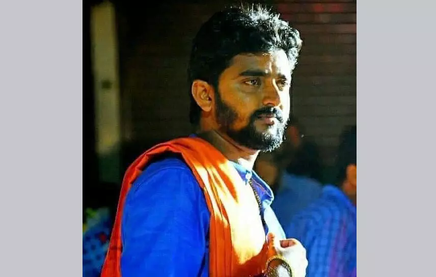 ಅಕ್ರಮ ಗಣಿಗಾರಿಕೆ: ಬೆಳ್ತಂಗಡಿ ಬಿಜೆಪಿ ಯುವ ಮೋರ್ಚಾ ಅಧ್ಯಕ್ಷನಿಗೆ 15 ದಿನಗಳ ನ್ಯಾಯಾಂಗ ಬಂಧನ ಅಕ್ರಮ ಗಣಿಗಾರಿಕೆ: ಬೆಳ್ತಂಗಡಿ ಬಿಜೆಪಿ ಯುವ ಮೋರ್ಚಾ ಅಧ್ಯಕ್ಷನಿಗೆ 15 ದಿನಗಳ ನ್ಯಾಯಾಂಗ ಬಂಧನ