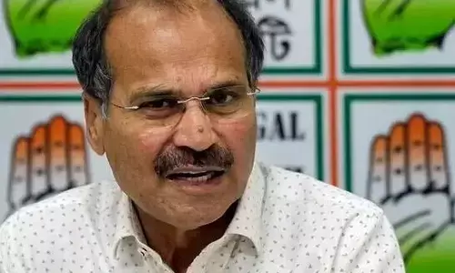 ಹೈಕಮಾಂಡ್ ನಿಲುವು ಧಿಕ್ಕರಿಸಿದ ಅಧೀರ್ ರಂಜನ್; ಮಮತಾ ಬ್ಯಾನರ್ಜಿ ವಿರುದ್ಧ ಟೀಕಾಪ್ರಹಾರ ಮುಂದುರಿಸಿರುವ ಬಂಗಾಳ ಕಾಂಗ್ರೆಸ್ ಮುಖ್ಯಸ್ಥ