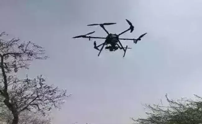 ಉಕ್ರೇನ್ ನಿಂದ 62 ಡ್ರೋನ್ ದಾಳಿ | ತೈಲ ಸಂಸ್ಕರಣಾಗಾರ ಸ್ಥಗಿತ: ರಶ್ಯ ಉಕ್ರೇನ್ ನಿಂದ 62 ಡ್ರೋನ್ ದಾಳಿ | ತೈಲ ಸಂಸ್ಕರಣಾಗಾರ ಸ್ಥಗಿತ: ರಶ್ಯ