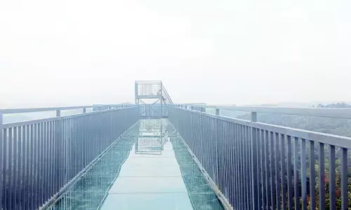 ಕೊಡಗಿನಲ್ಲಿ ಗಮನ ಸೆಳೆಯುತ್ತಿದೆ ʼಸ್ಕೈವಾಕ್ ಬ್ರಿಡ್ಜ್ʼ