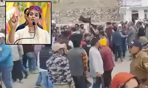 ಕಂಗನಾ ರಾಣಾವತ್ ಗೆ ಕಾಂಗ್ರೆಸ್ ಕಾರ್ಯಕರ್ತರಿಂದ ಕಪ್ಪು ಬಾವುಟ ಪ್ರದರ್ಶನ