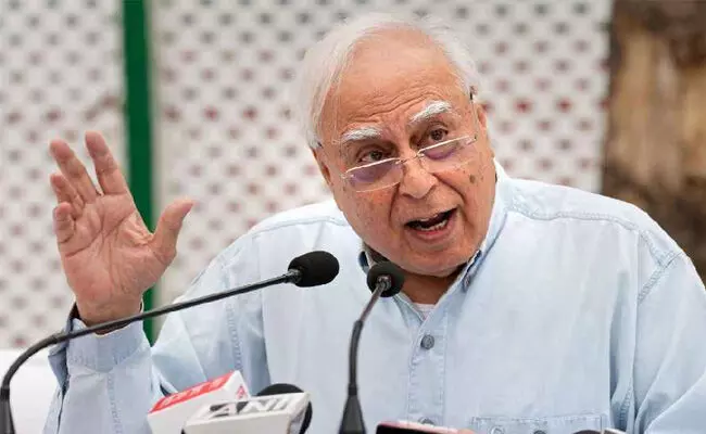 ಚಲಾವಣೆಯಾದ ಮತ್ತು ಎಣಿಕೆಯಾದ ಮತಗಳು ತಾಳೆಯಾಗದಿರಬಹುದು :    ಕಪಿಲ್  ಸಿಬಲ್