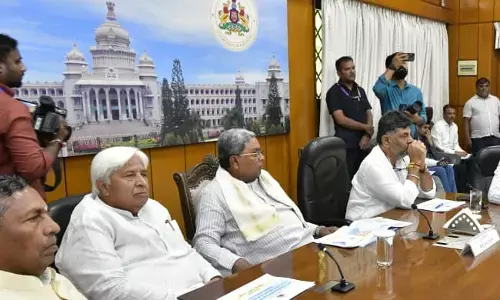 ಬರ ನಿರ್ವಹಣೆ ಕೆಲಸದ ಕಡೆ ಗಮನ ಕೊಡಿ: ಅಧಿಕಾರಿಗಳಿಗೆ ಸಿಎಂ ಸೂಚನೆ