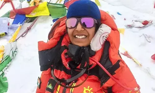 ಎವರೆಸ್ಟ್ ಶಿಖರವನ್ನೇರಿದ ಭಾರತದ ಅತ್ಯಂತ ಕಿರಿಯ ಪರ್ವತಾರೋಹಿ ಕಾಮ್ಯಾ ಕಾರ್ತಿಕೇಯನ್