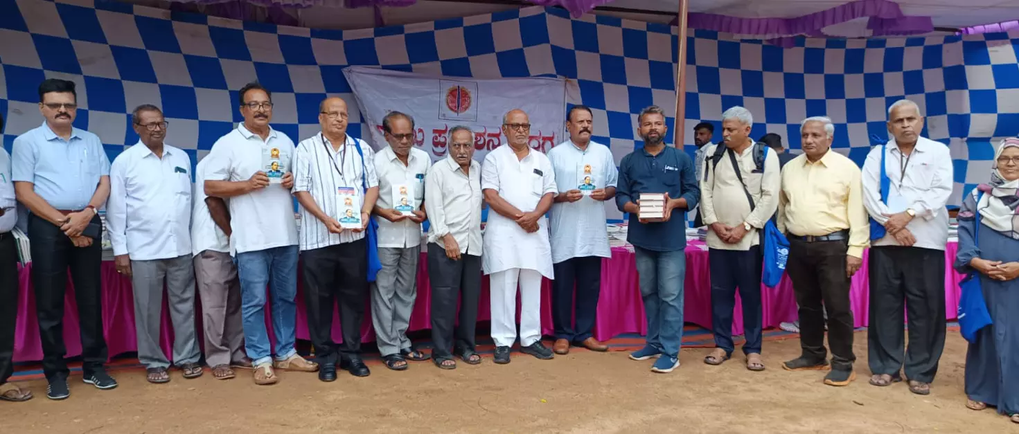 ಕೊಪ್ಪಳ | ಮೇ ಸಾಹಿತ್ಯ ಮೇಳದಲ್ಲಿ ಪುಸ್ತಕ ಹಾಗೂ ಚಿತ್ರಕಲಾ ಪ್ರದರ್ಶನಕ್ಕೆ ಚಾಲನೆ