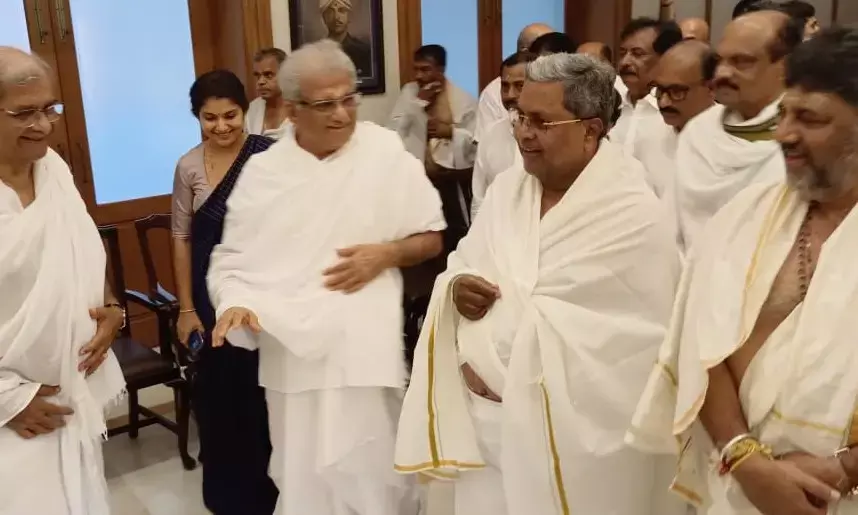 ಶ್ರೀಕ್ಷೇತ್ರ ಧರ್ಮಸ್ಥಳಕ್ಕೆ ಸಿಎಂ ಸಿದ್ದರಾಮಯ್ಯ, ಡಿಕೆ ಶಿವಕುಮಾರ್ ಭೇಟಿ