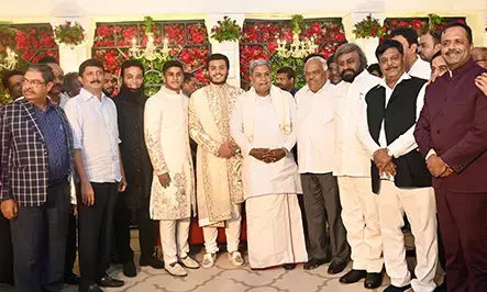 ಸ್ಪೀಕರ್ ಯುಟಿ ಖಾದರ್‌ರ ಸಹೋದರನ ಪುತ್ರಿಯ ಮದುವೆ ಸಮಾರಂಭದಲ್ಲಿ ಗಣ್ಯರು ಭಾಗಿ