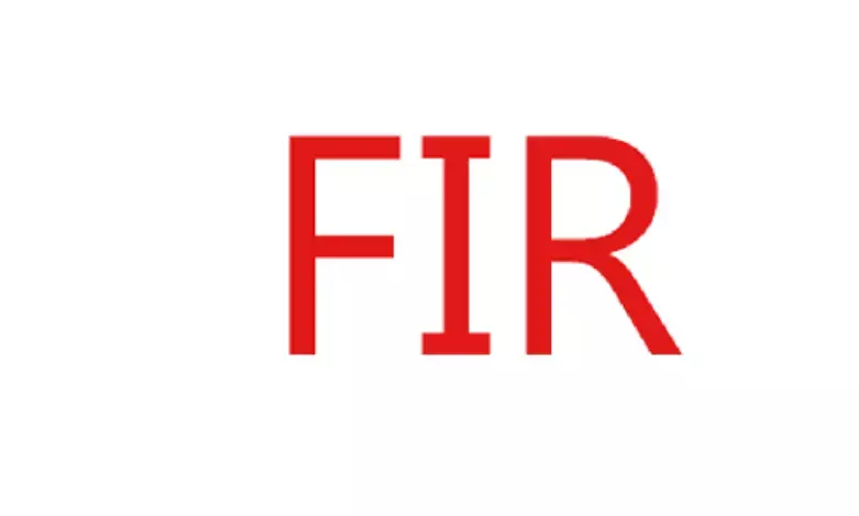 ಅನಧಿಕೃತವಾಗಿ IAS ಅಧಿಕಾರಿಯ ಸಿಡಿಆರ್ ಪಡೆದ ಆರೋಪ : ಮಾಜಿ IPS ಅಧಿಕಾರಿ, ಇನ್‍ಸ್ಪೆಕ್ಟರ್ ಸೇರಿ ಐವರ ವಿರುದ್ಧ ಪ್ರಕರಣ ದಾಖಲು