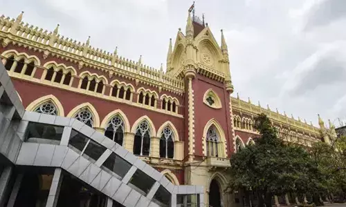 ಪಶ್ಚಿಮ ಬಂಗಾಳ ರಾಜ್ಯಪಾಲರ ವಿರುದ್ಧ ಲೈಂಗಿಕ ಕಿರುಕುಳ ಪ್ರಕರಣ: ರಾಜಭವನ ಸಿಬ್ಬಂದಿ ವಿರುದ್ಧ ತನಿಖೆಗೆ ಕಲ್ಕತ್ತಾ ಹೈಕೋರ್ಟ್ ತಡೆ