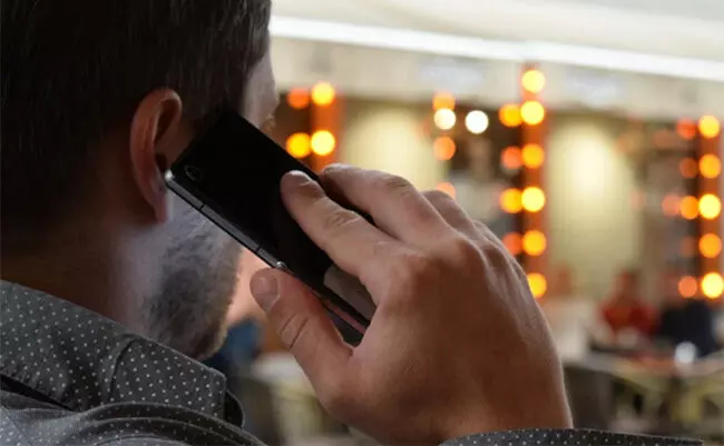 ಭಾರತೀಯ ಸಂಖ್ಯೆ ಹೊಂದಿರುವ ಅಂತರರಾಷ್ಟ್ರೀಯ ವಂಚಕ ಕರೆಗಳನ್ನು ನಿರ್ಬಂಧಿಸಲು ದೂರಸಂಪರ್ಕ ಸಂಸ್ಥೆಗಳಿಗೆ ಸೂಚಿಸಿದ ಸರಕಾರ ಭಾರತೀಯ ಸಂಖ್ಯೆ ಹೊಂದಿರುವ ಅಂತರರಾಷ್ಟ್ರೀಯ ವಂಚಕ ಕರೆಗಳನ್ನು ನಿರ್ಬಂಧಿಸಲು ದೂರಸಂಪರ್ಕ ಸಂಸ್ಥೆಗಳಿಗೆ ಸೂಚಿಸಿದ ಸರಕಾರ