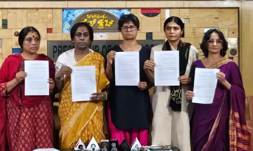 ಪ್ರಜ್ವಲ್ ರೇವಣ್ಣ ಪ್ರಕರಣ | ಸಂತ್ರಸ್ತೆಯರಿಗೆ ಸಿಎಂ, ಡಿಸಿಎಂ ಧೈರ್ಯ ತುಂಬಲಿ : ಅಕ್ಕೈ ಪದ್ಮಶಾಲಿ