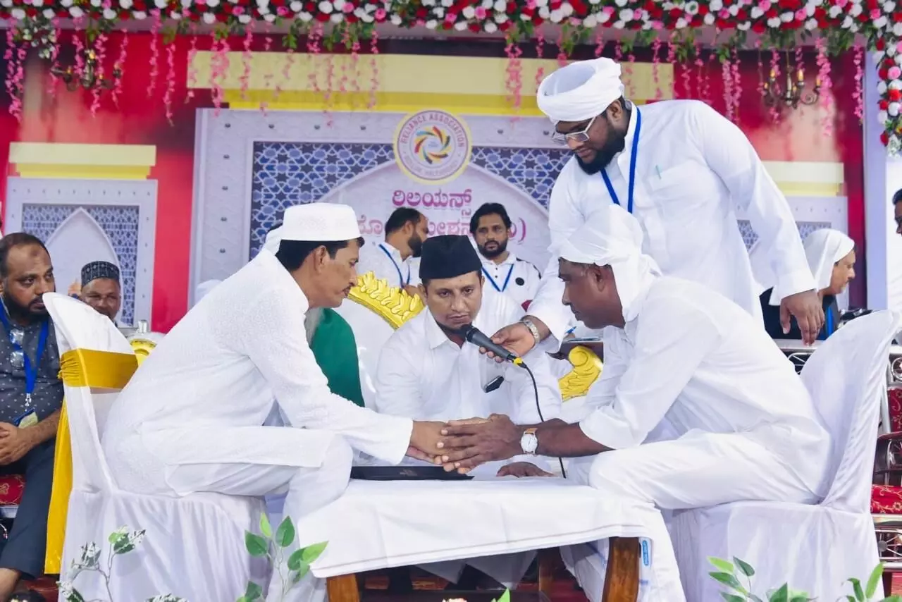 ಬೊಳ್ಳೂರು ರಿಲಯನ್ಸ್ ಅಸೋಸಿಯೇಷನ್ ನಿಂದ ನಮ್ಮ ಸಹೋದರಿಯ ವಿವಾಹ ಕಾರ್ಯಕ್ರಮ ಬೊಳ್ಳೂರು ರಿಲಯನ್ಸ್ ಅಸೋಸಿಯೇಷನ್ ನಿಂದ ನಮ್ಮ ಸಹೋದರಿಯ ವಿವಾಹ ಕಾರ್ಯಕ್ರಮ