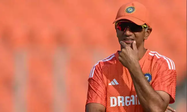 ಟೀಮ್ ಇಂಡಿಯಾ ಪ್ರಧಾನ ಕೋಚ್ ನಿರ್ಧಾರ ಮುಂದೂಡಿಕೆ?