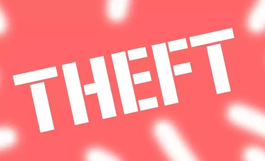 ಮಡಿಕೇರಿ: ಪೊಲೀಸ್ ಸಿಬ್ಬಂದಿ ಮನೆಗೇ ನುಗ್ಗಿ ನಗದು, ಚಿನ್ನಾಭರಣ ಕಳವು