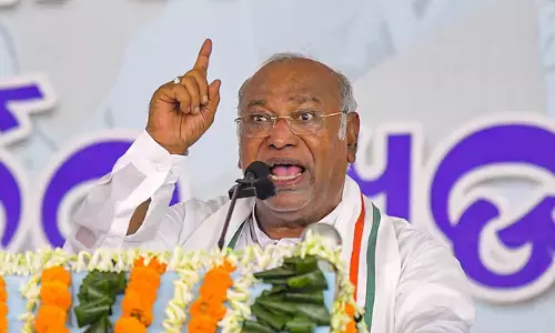 ಚುನಾವಣಾ ಪ್ರಚಾರದ ವೇಳೆ ಪ್ರಧಾನಿಯಿಂದ 421 ಬಾರಿ ‘ಮಂದಿರ-ಮಸೀದಿ’, ‘ವಿಭಜನೆ’ ಕುರಿತು ಮಾತು : ಖರ್ಗೆ