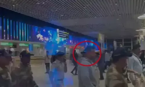 34 ದಿನಗಳ ಬಳಿಕ ರಾಜ್ಯಕ್ಕೆ ಮರಳಿದ ಪ್ರಜ್ವಲ್ ರೇವಣ್ಣ: ವಿಮಾನ ನಿಲ್ದಾಣದಲ್ಲಿಯೇ ಎಸ್‌ಐಟಿ ವಶಕ್ಕೆ