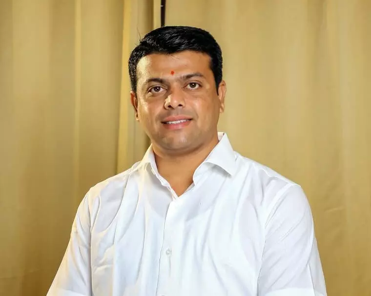 ನ್ಯಾಯಾಲಯದ ಕಾರ್ಯ ಮಾಡಲು ನೀವು ಮುಂದಾಗಬೇಡಿ: ಶಾಸಕ ಹರೀಶ್ ಪೂಂಜಾರಿಗೆ ಹೈಕೋರ್ಟ್  ತರಾಟೆ